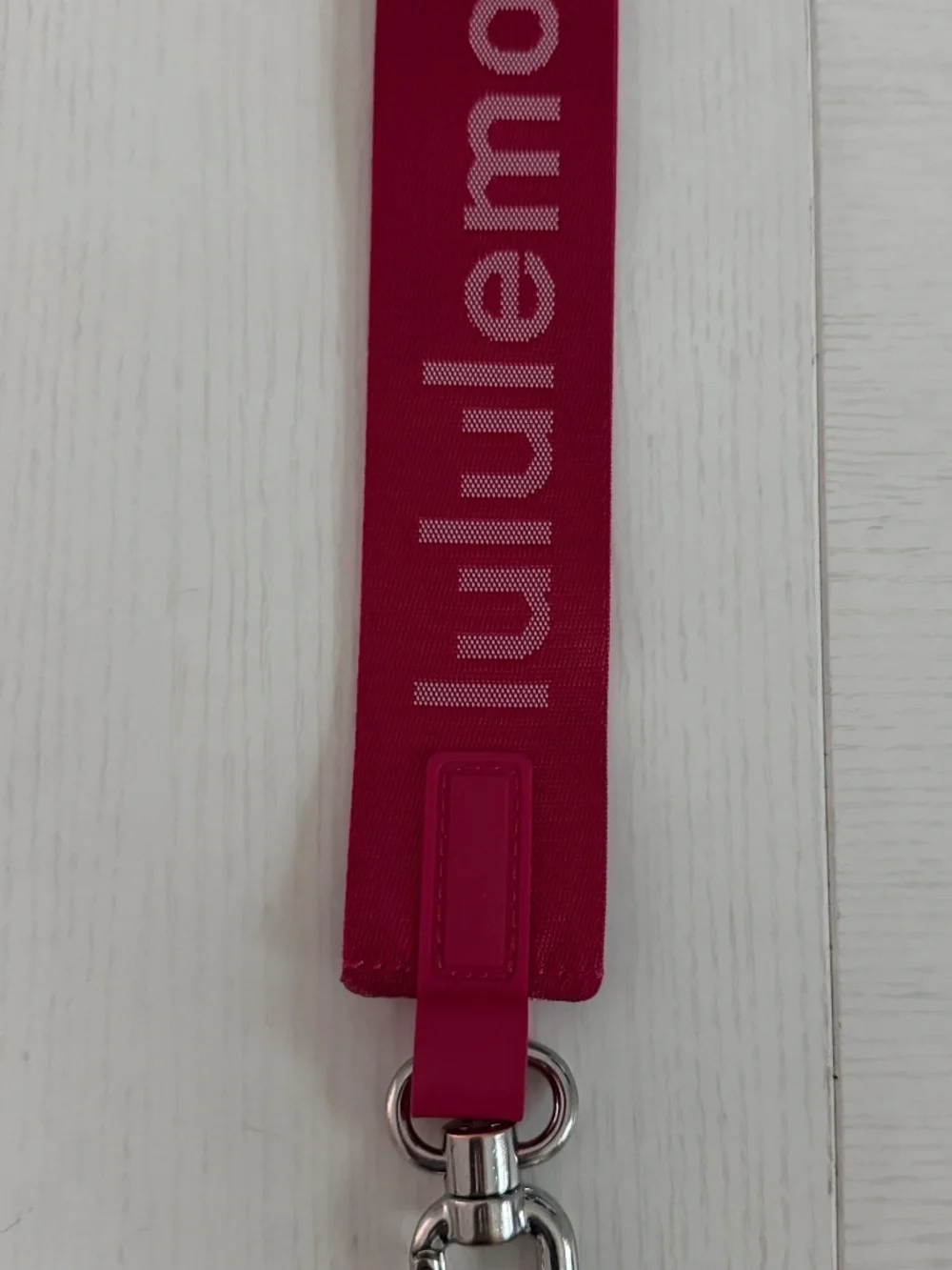 Lululemon Never Lost Keychain Pink/White EUC
